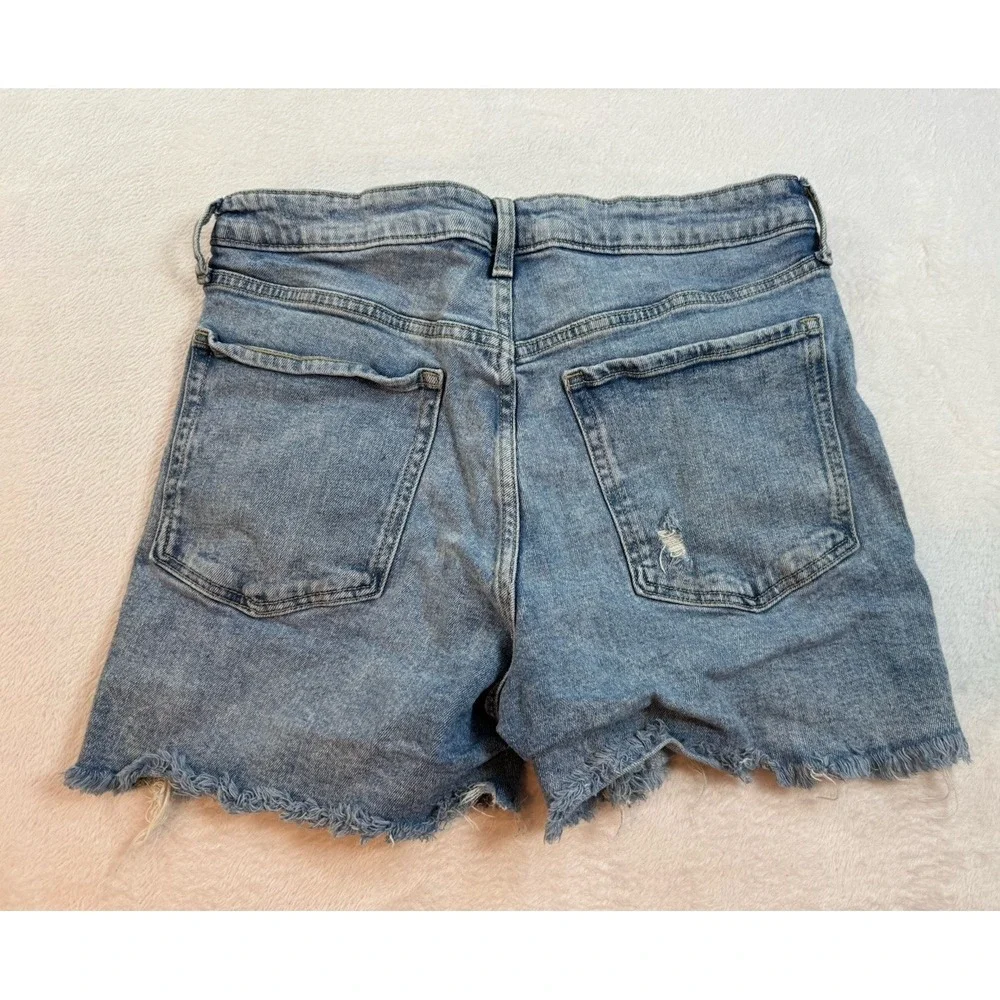 Women's Old Navy High-Waisted O.G. Straight Ripped Cut-Off Jean‎ Shorts Size 12